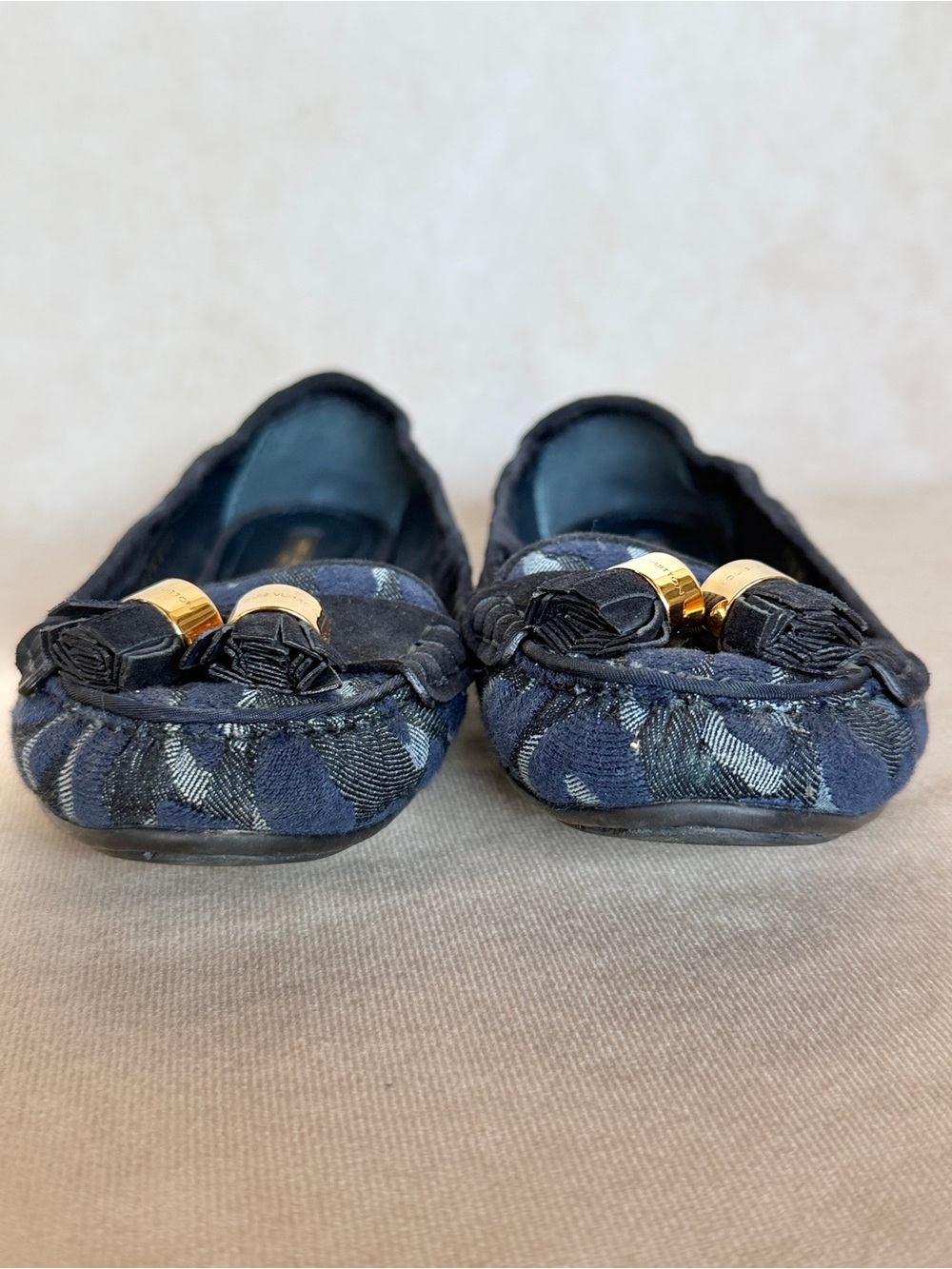 Authentic Louis Vuitton Tassel Ballet Flats – Size 37.5 (US 7–7.5) - Picture 5 of 17